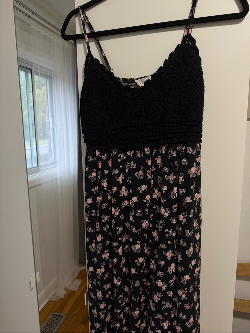 Black Floral Crochet Bodice Maxi Dress with Spaghetti Straps - Picture 2 of 8